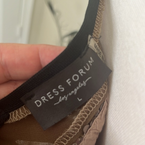 Dress of Forum Gold Tank top - Picture 6 of 7